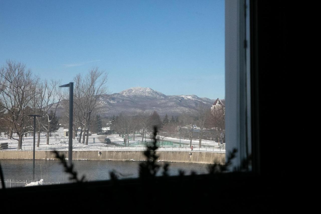 Auberge Des Cantons Magog Εξωτερικό φωτογραφία