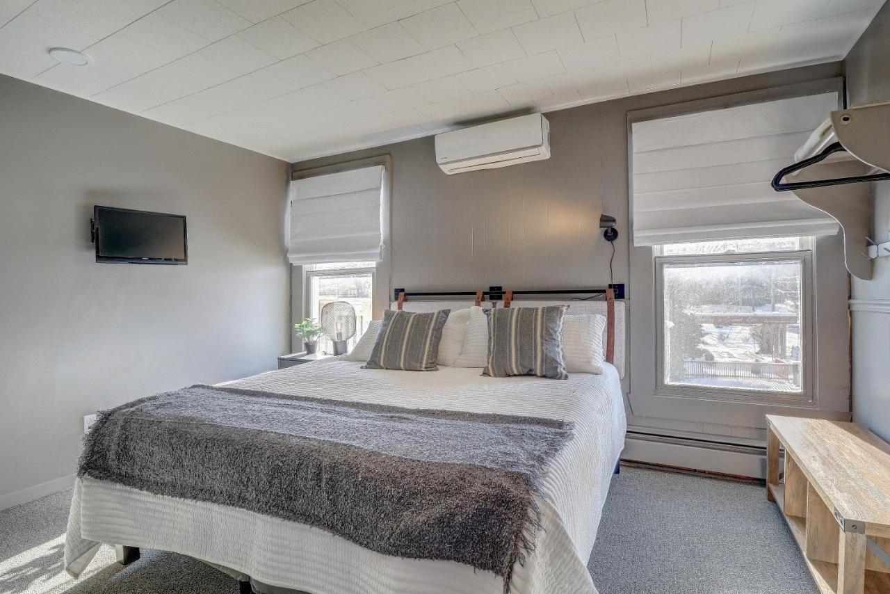 Auberge Des Cantons Magog Εξωτερικό φωτογραφία