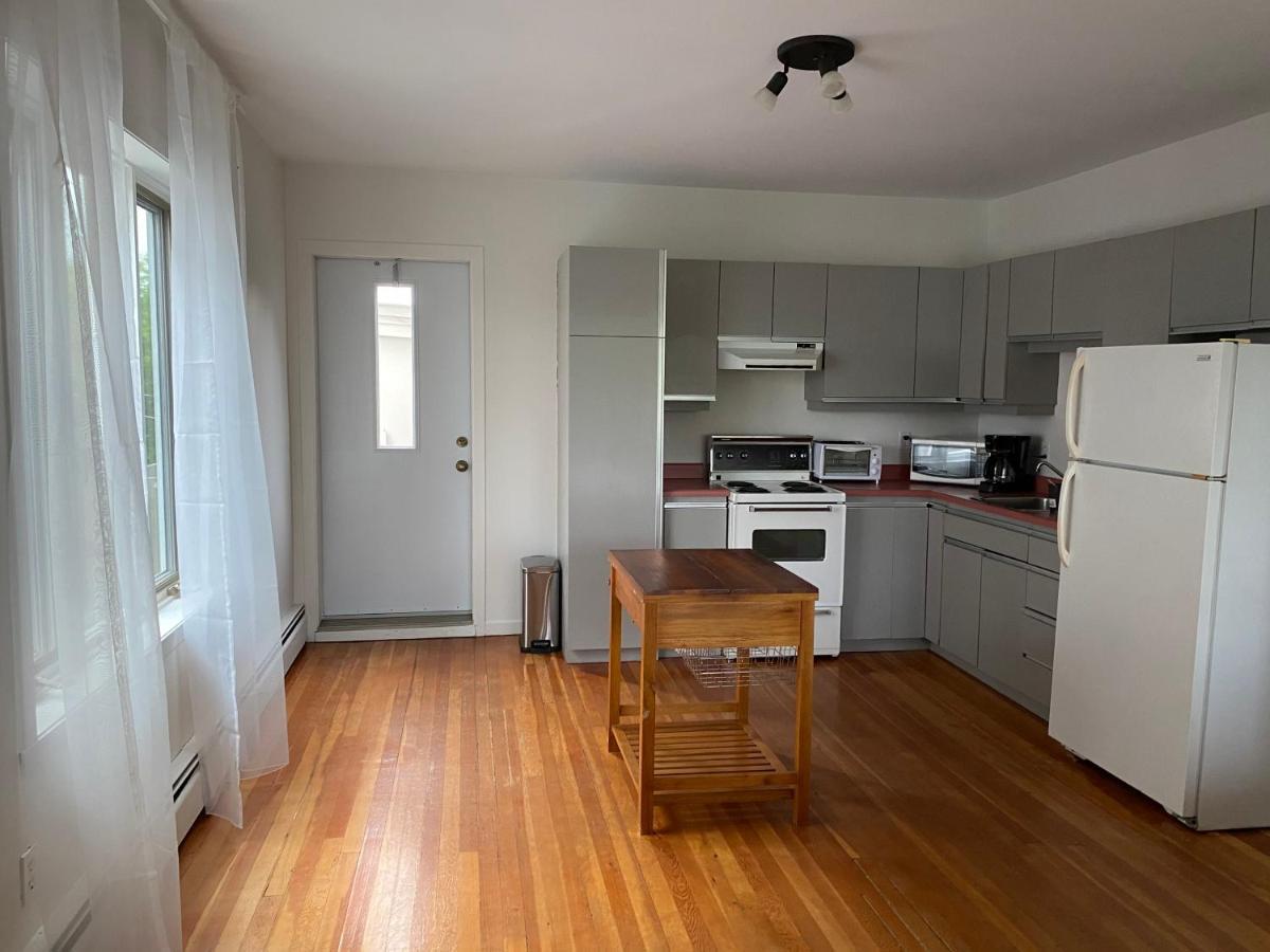 Auberge Des Cantons Magog Εξωτερικό φωτογραφία
