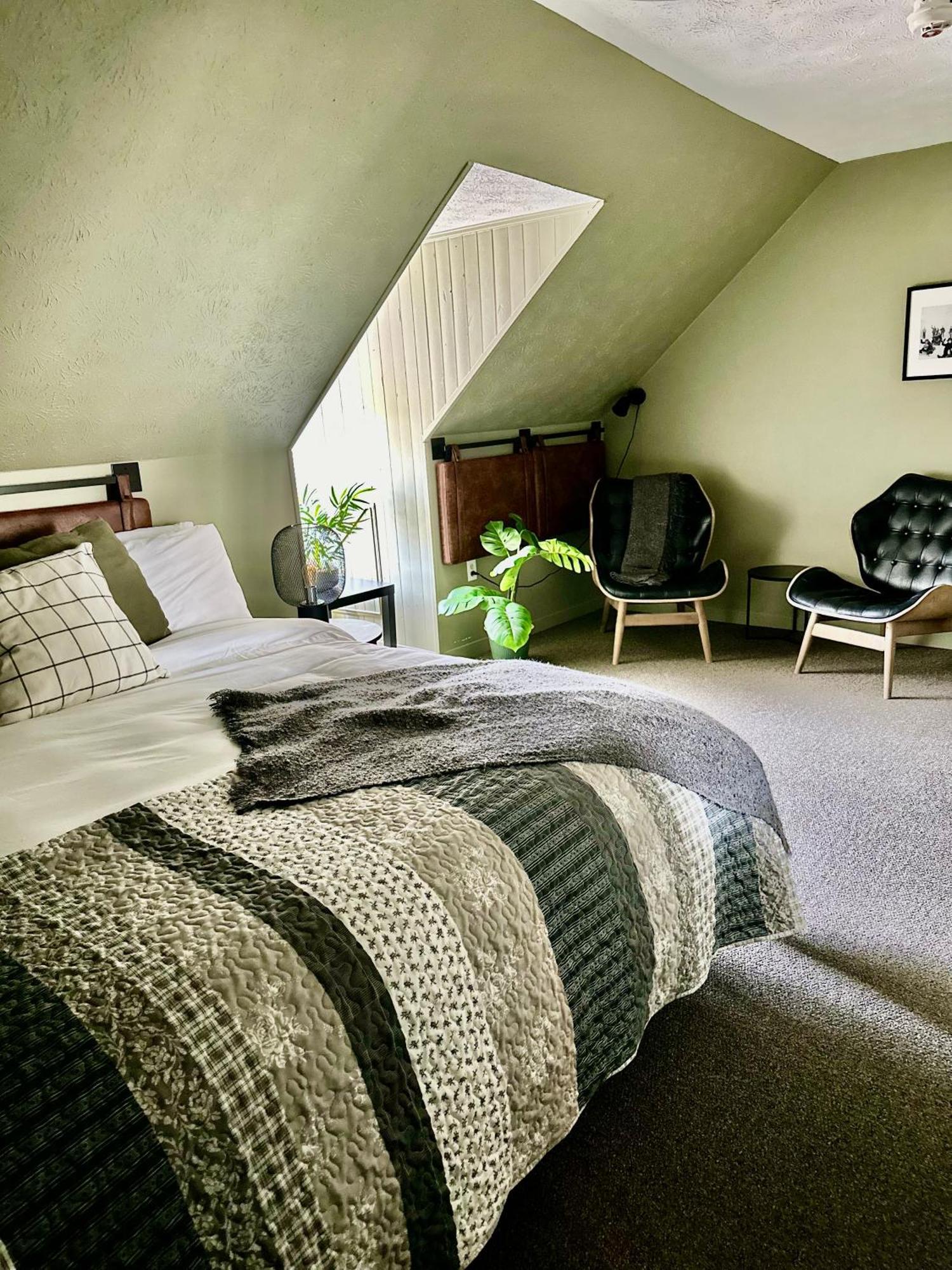 Auberge Des Cantons Magog Εξωτερικό φωτογραφία